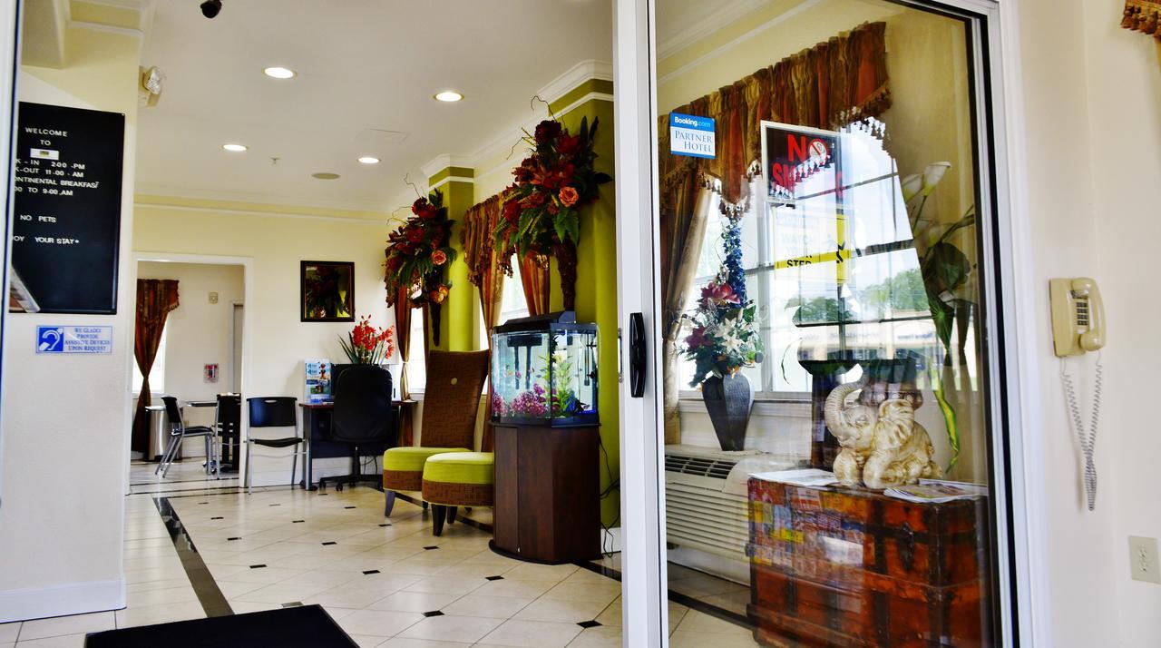 Scottish Inn And Suites Alvin Extérieur photo