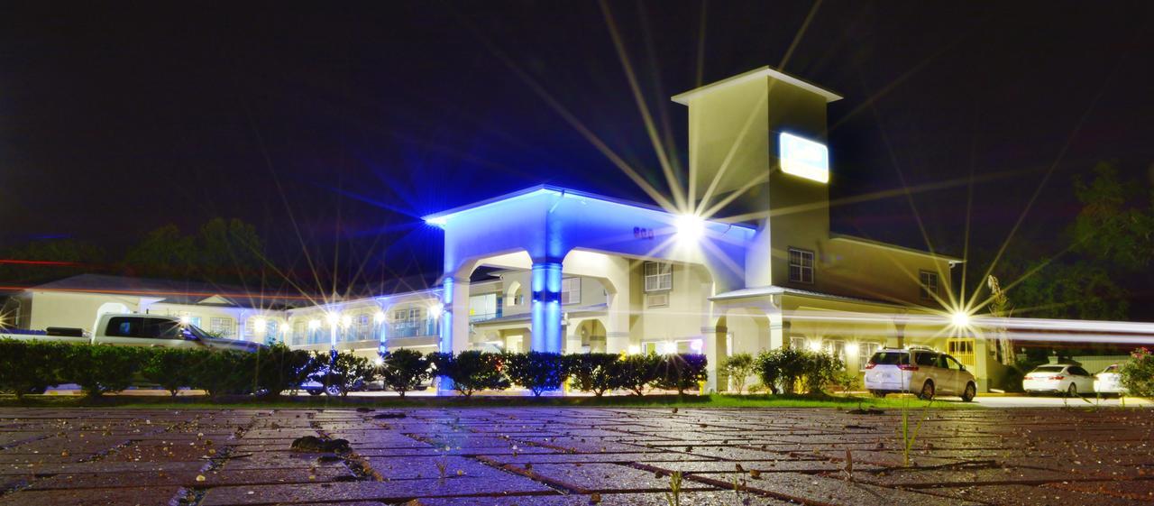 Scottish Inn And Suites Alvin Extérieur photo
