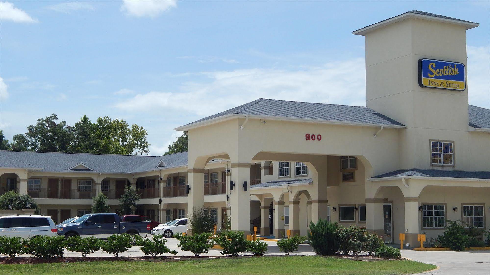 Scottish Inn And Suites Alvin Extérieur photo